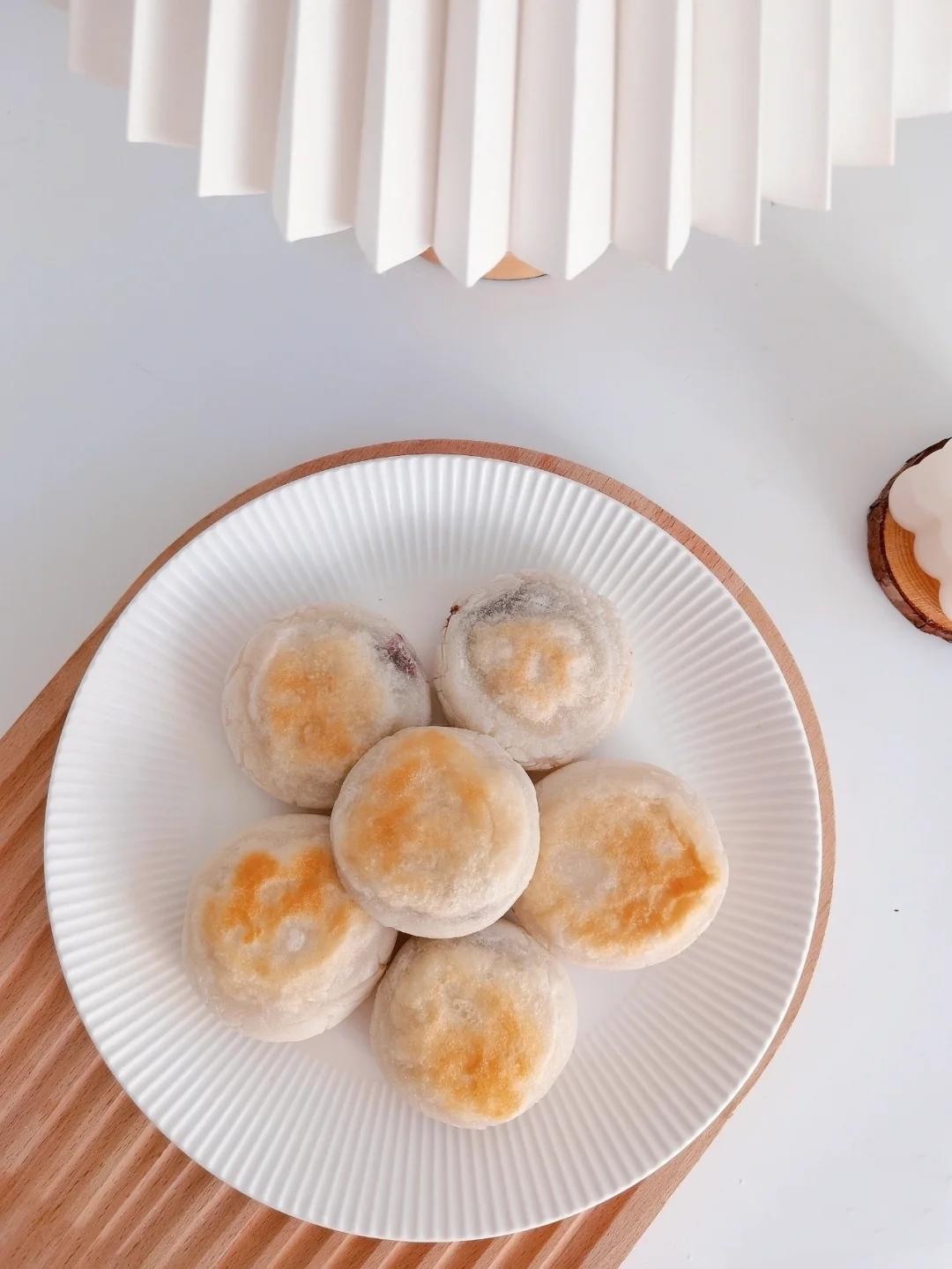 黑芝麻馅糯米饼