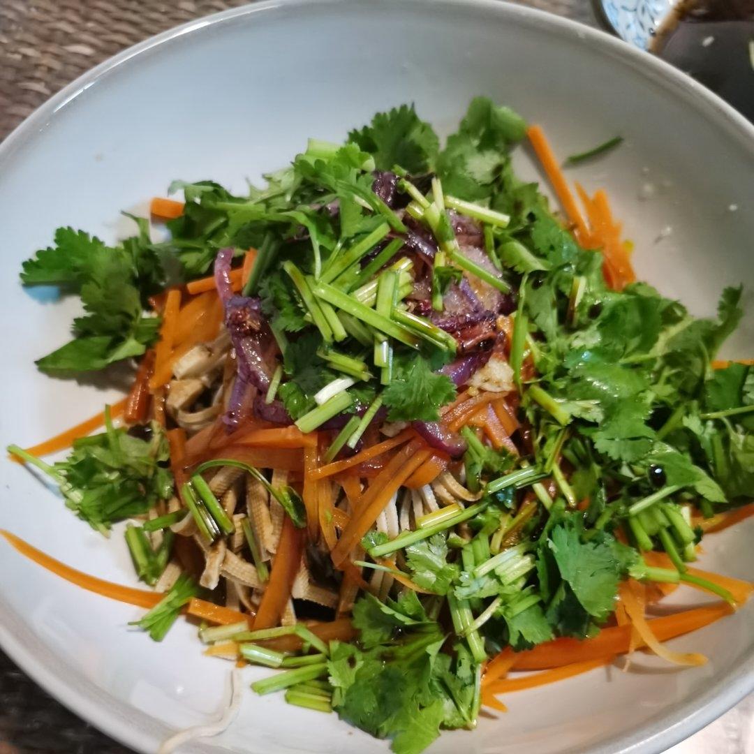 减肥必吃的凉拌菜❗️  凉拌豆腐丝 ❗️ 多吃不长胖（更新食谱）