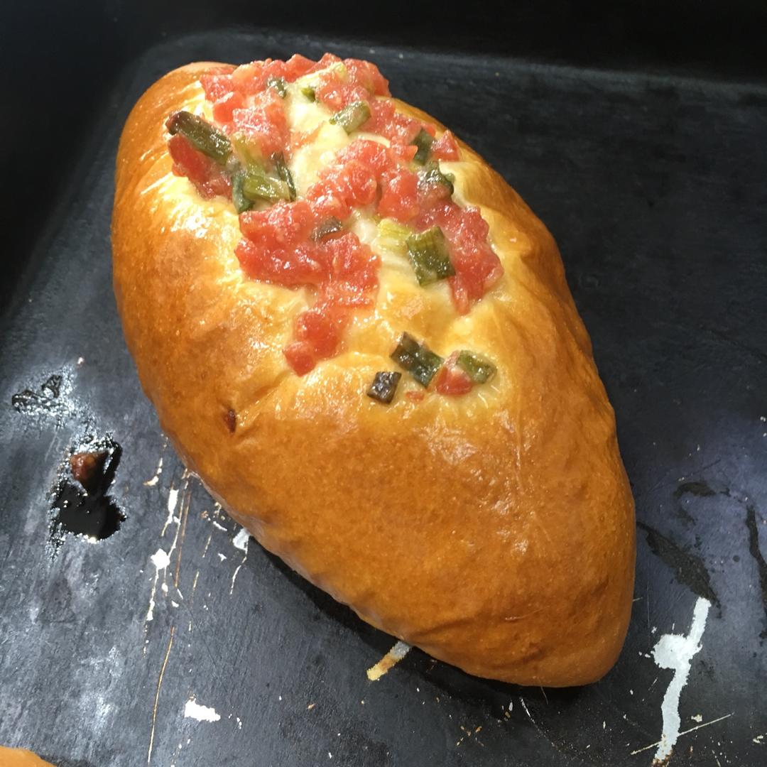 西式面点师初级科目—葱油火腿包