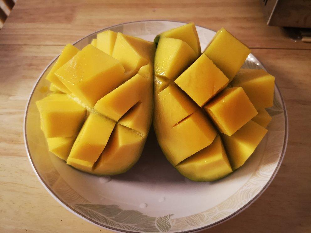 巧切芒果