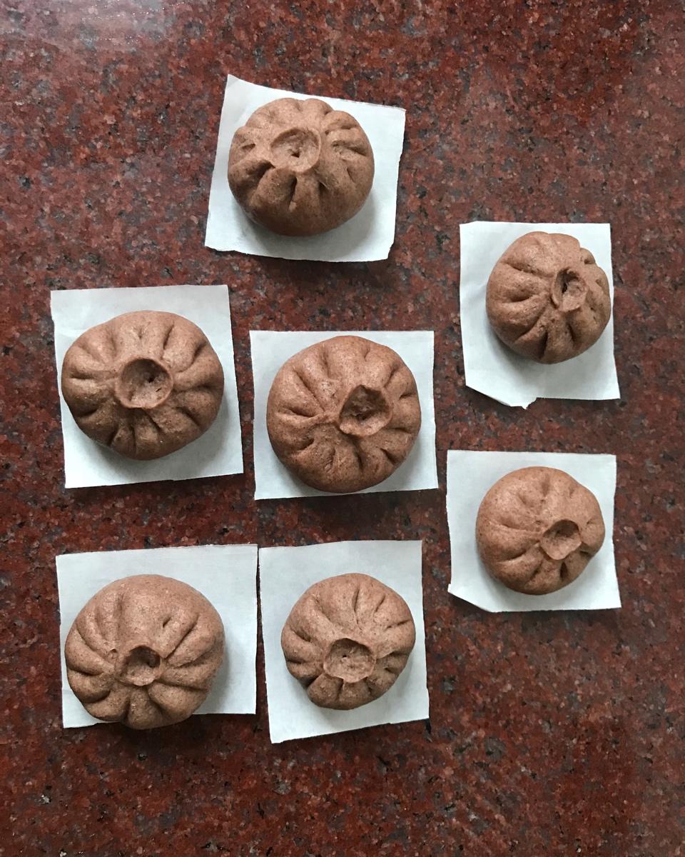 健康黑麦馒头