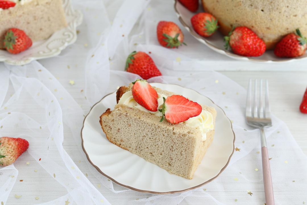 草莓酱戚风三明治，ins风下午茶