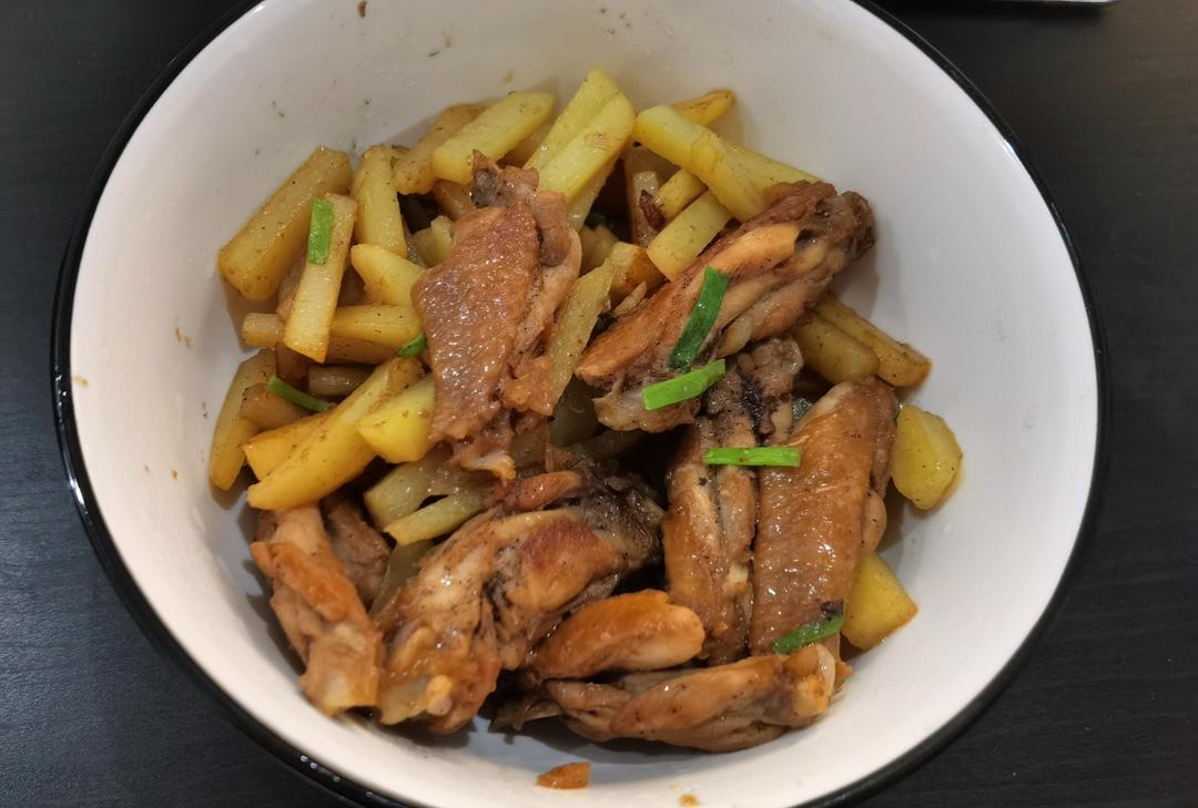 孜然鸡翅土豆条
