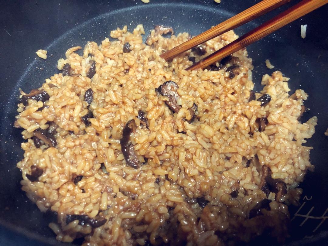 香菇油饭