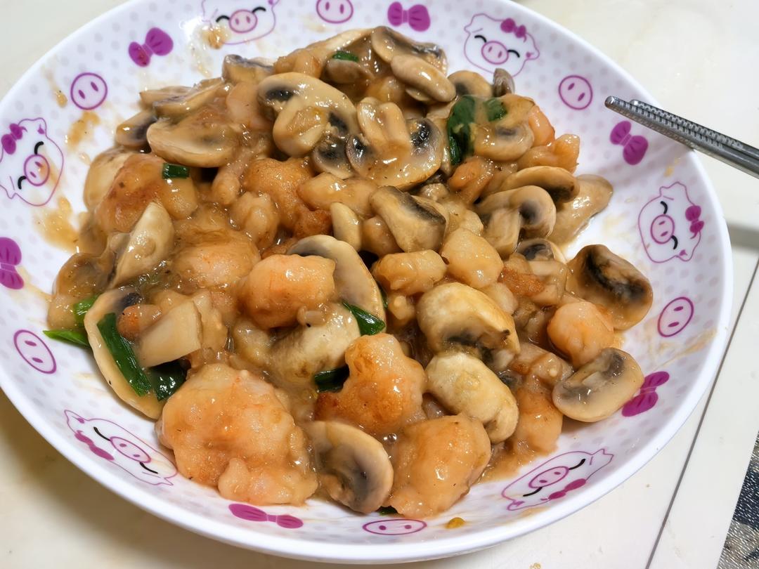 蘑菇🍄（口蘑）炒虾滑❗️简单美味