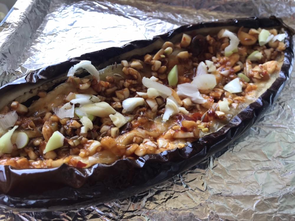 CC招牌菜销魂烤茄子，百吃不厌！