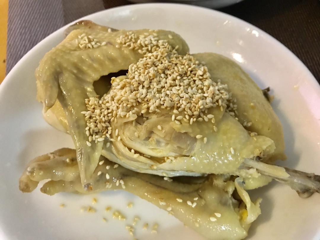 只有盐和鸡的                        盐焗鸡(懒人电饭锅版)