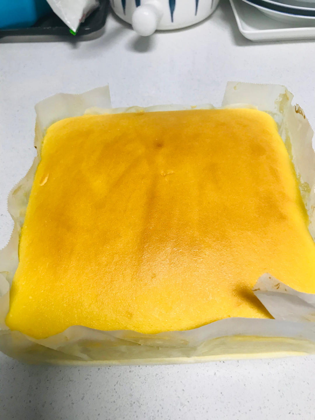 不开裂不回缩不掉皮的酸奶水浴法蛋糕