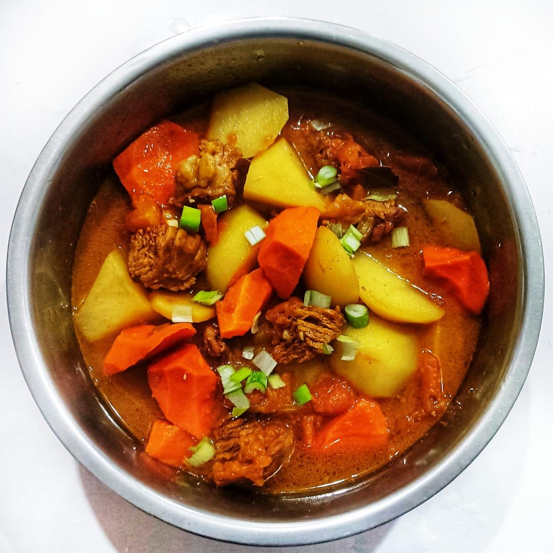 番茄土豆炖牛腩