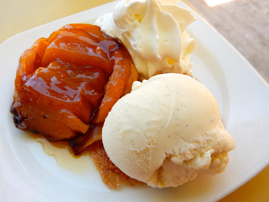 法式焦糖反转苹果挞Tarte Tatin（手抓饼版）