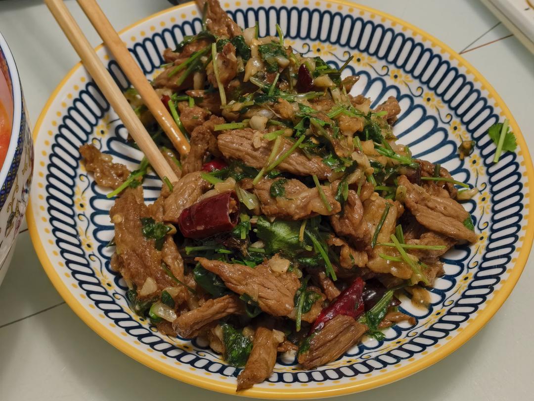 香菜牛肉
