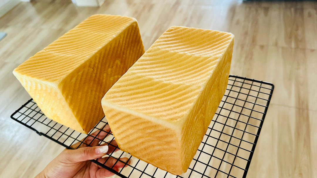 好吃到犯规的网红「生吐司」