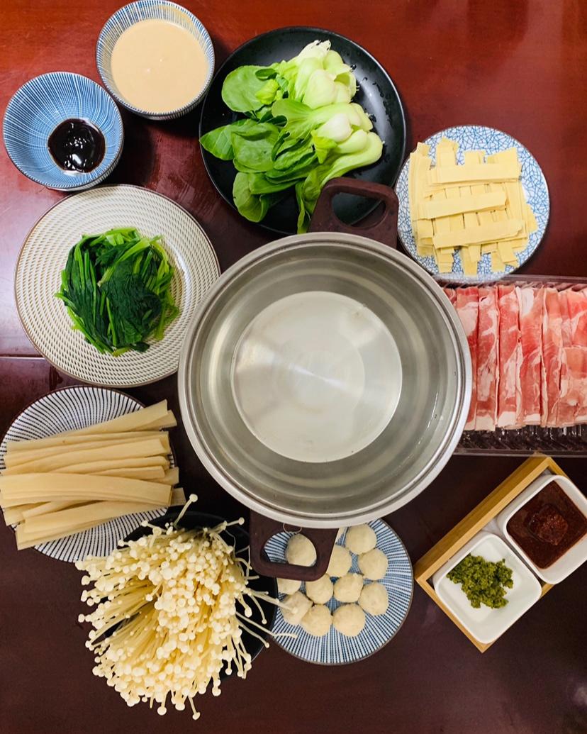 午后红茶≈做的家庭简易版火锅 快手自制