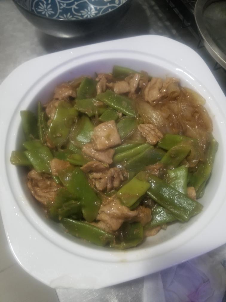 天冷了，一定要来锅热乎乎的白菜粉条炖豆腐