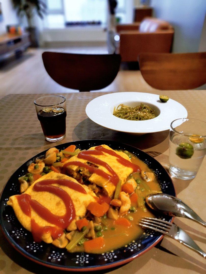 【咖喱蛋包饭】