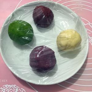 花开富贵之四种口味的椰蓉开口酥的做法 步骤2