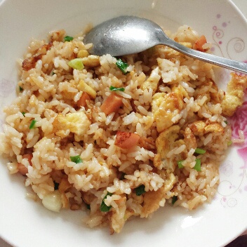 家常蛋炒饭