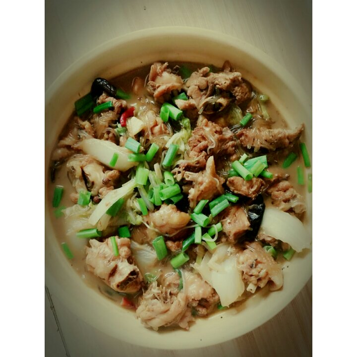 小鸡炖蘑菇