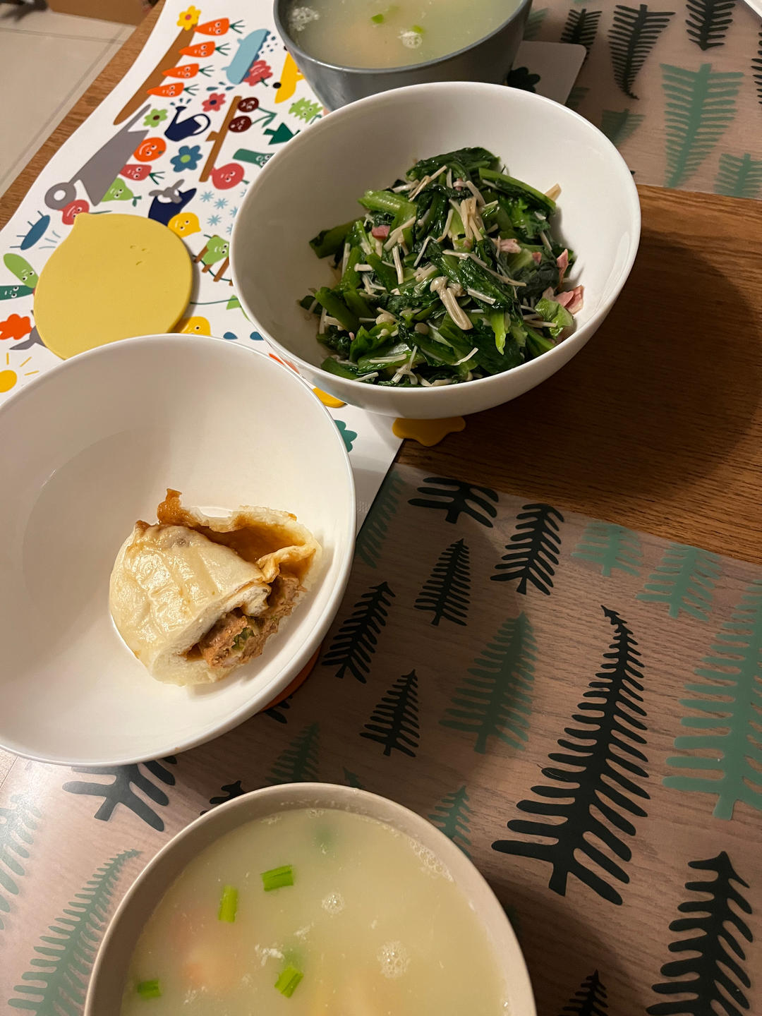 小清新---金针菇炒油麦菜