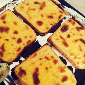 岩烧乳酪 Lava Cheese Slice