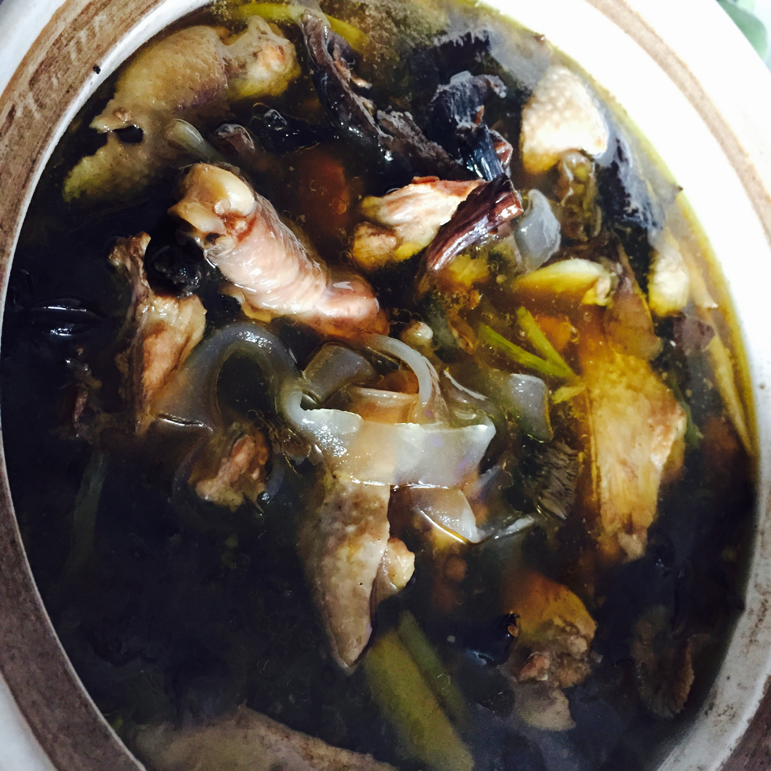 小鸡炖蘑菇
