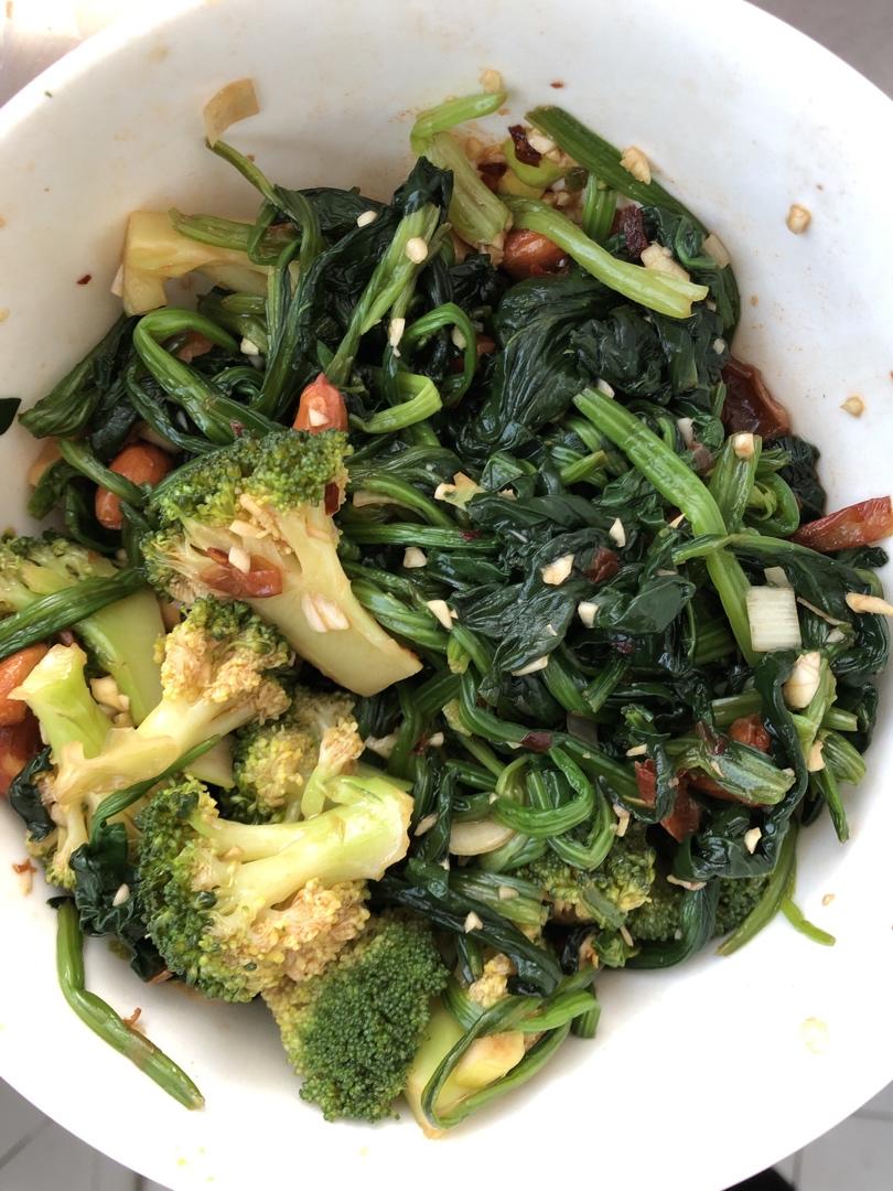 比店里都好吃的快手菜老醋菠菜