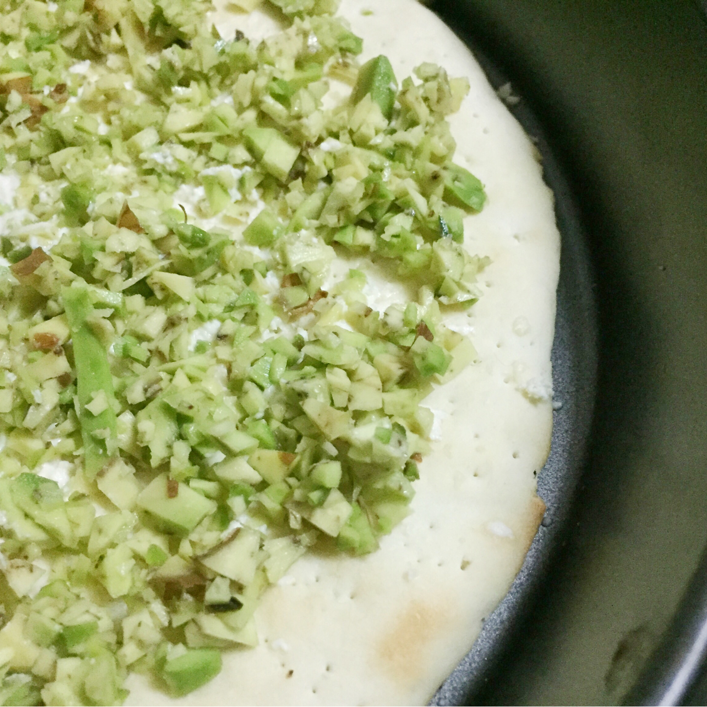 牛油果芝士披萨