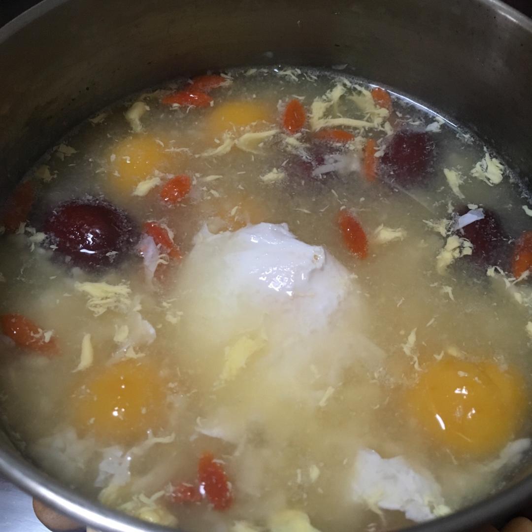 酒糟鸡蛋小圆子