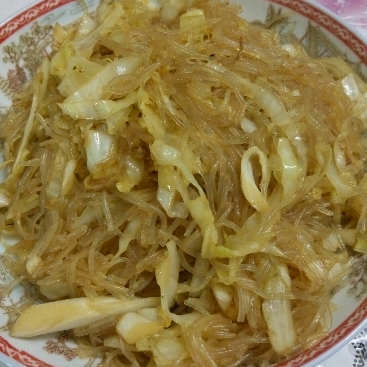 卷心菜炒粉丝 Glass noodles with Cabbage