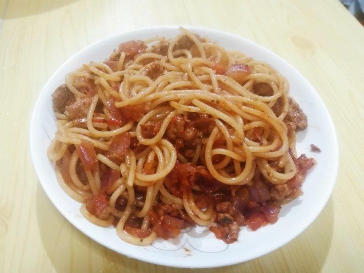 番茄肉酱意大利面