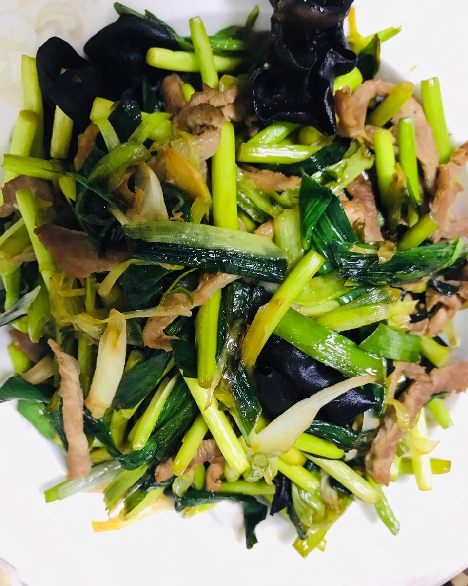 蒜苗炒肉