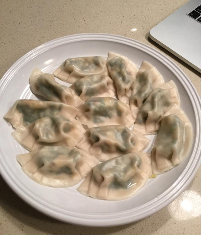 韭菜鸡蛋虾仁三鲜饺子