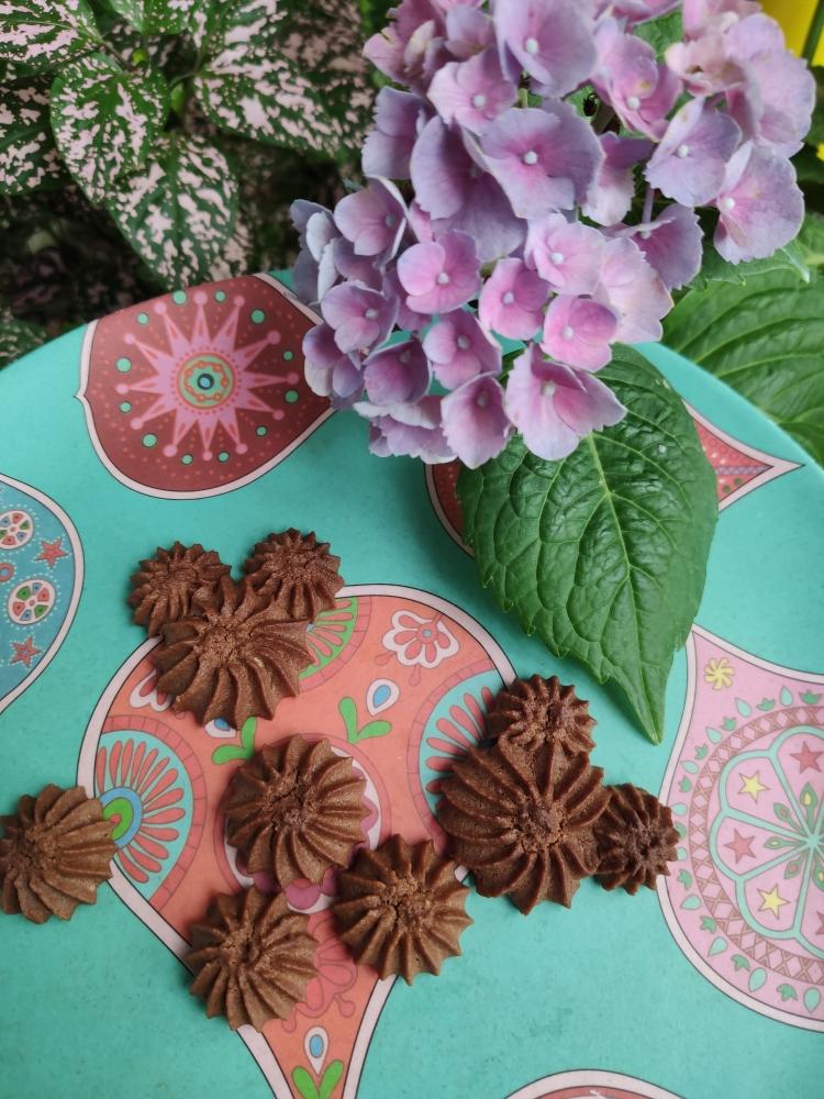 消耗巧克力币的巧克力曲奇的做法