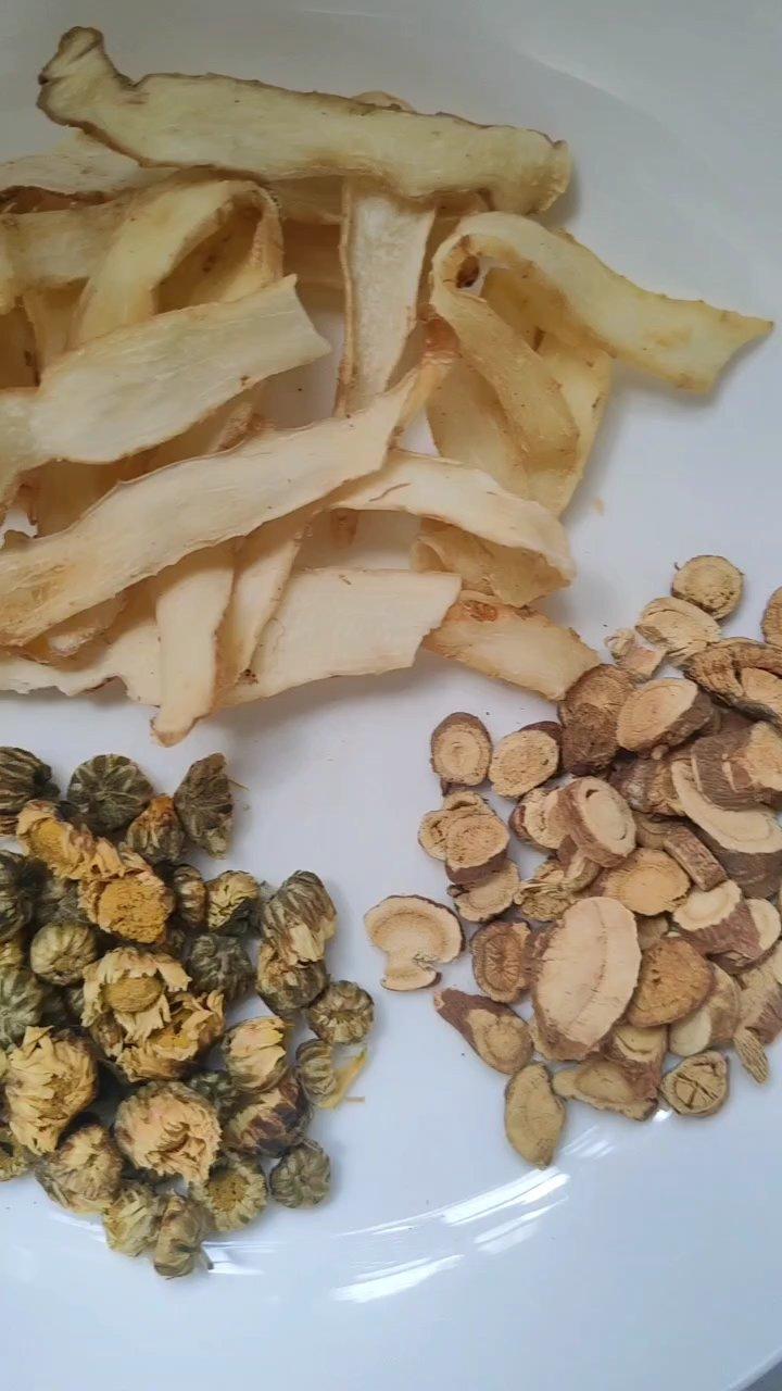 夏秋润肺七宝饮
