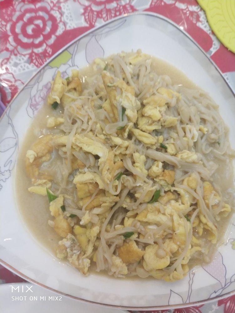 金针菇炒鸡蛋