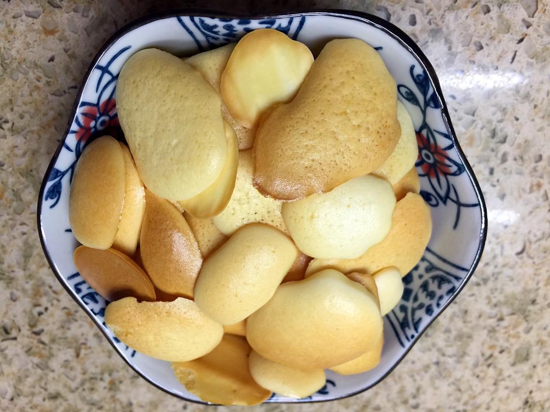 入口即化的蛋黄小饼干