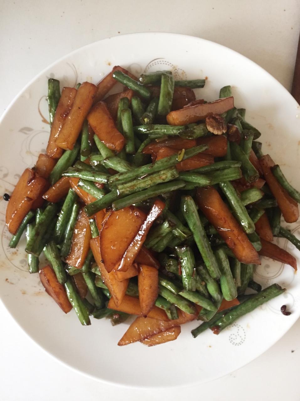 土豆烧豆角