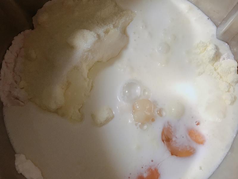 纯奶手撕吐司的做法 步骤1