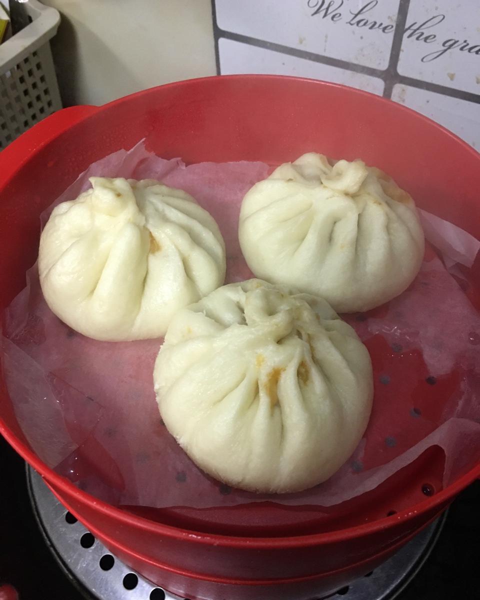鲜美多汁的洋葱牛肉包子