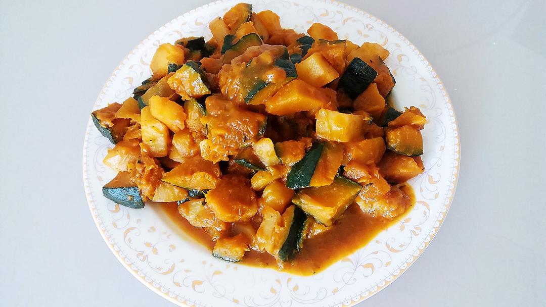土豆炖南瓜（面瓜）