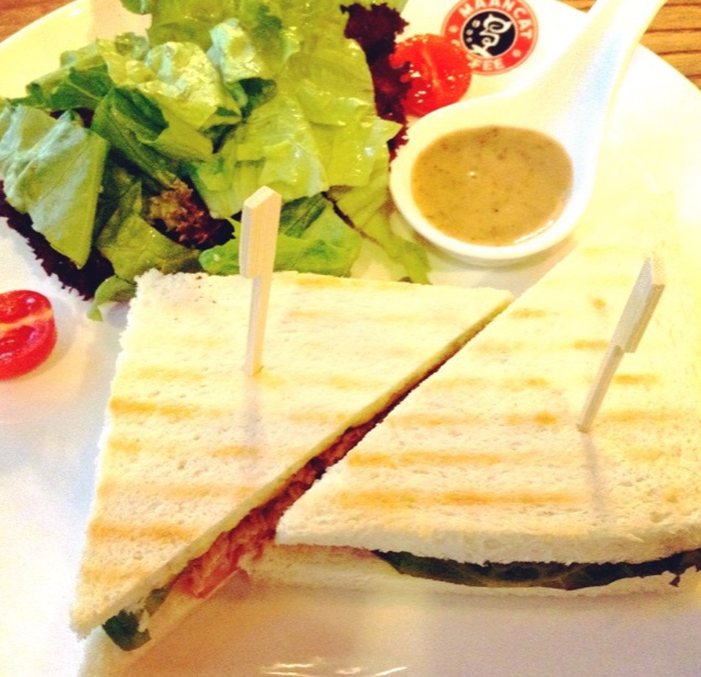 一片面包的三明治