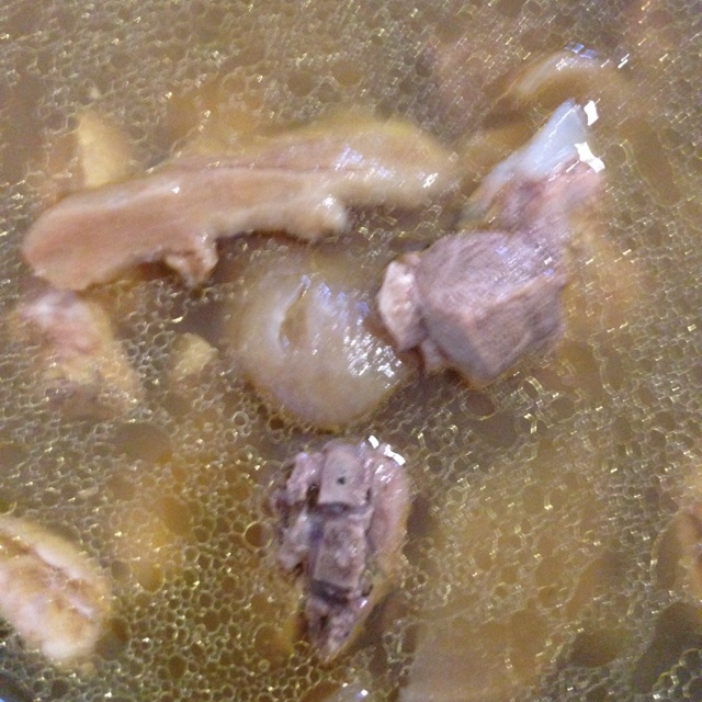 酸萝卜老鸭汤