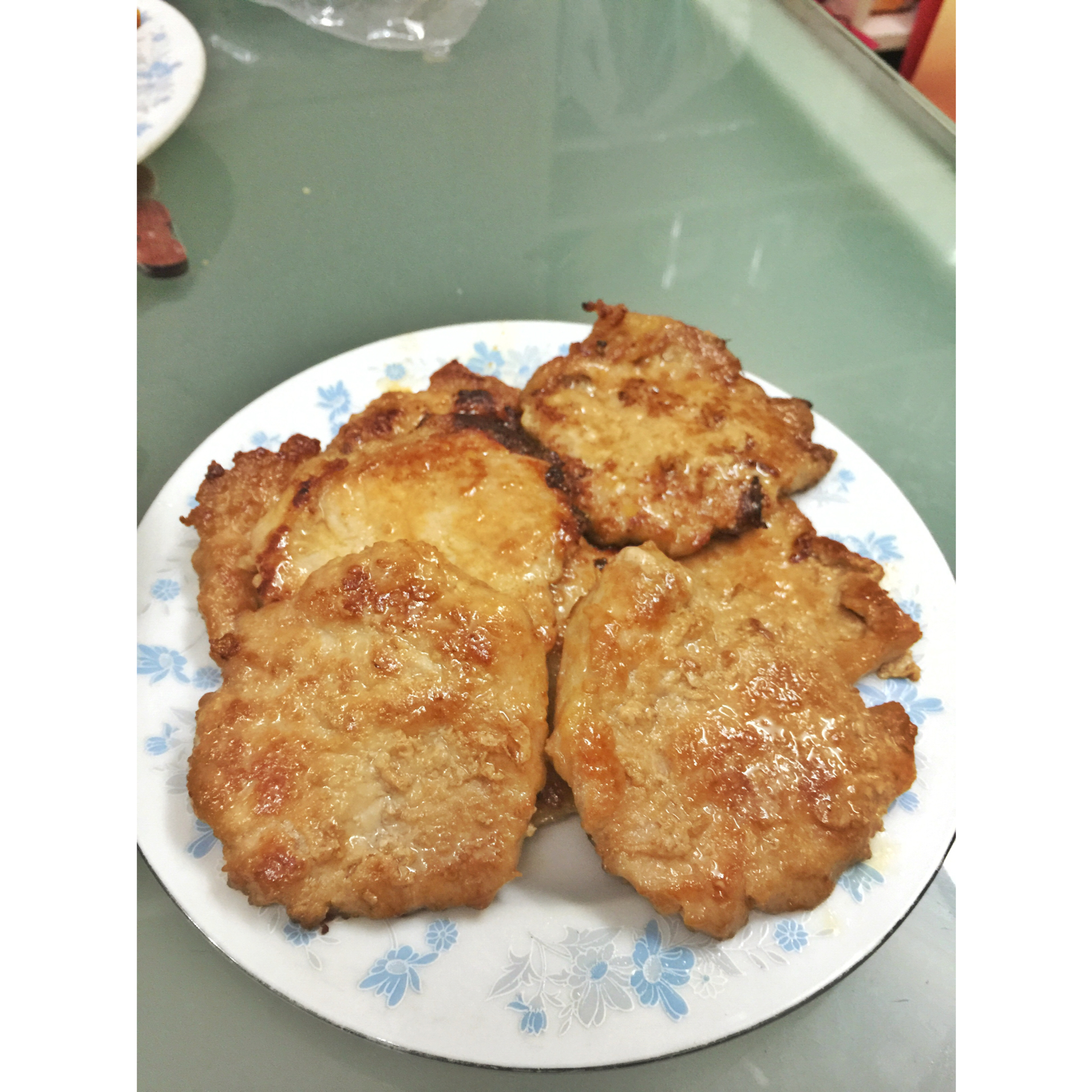 煎猪扒（超简单）和其他的猪扒在这食谱的最下面