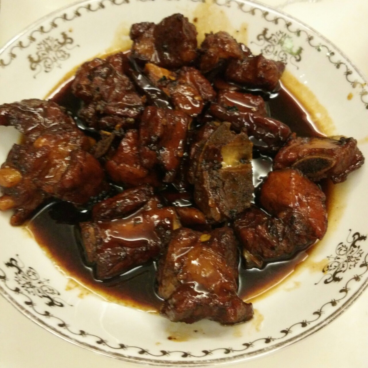 啤酒烧排骨（好吃到吼吼～）