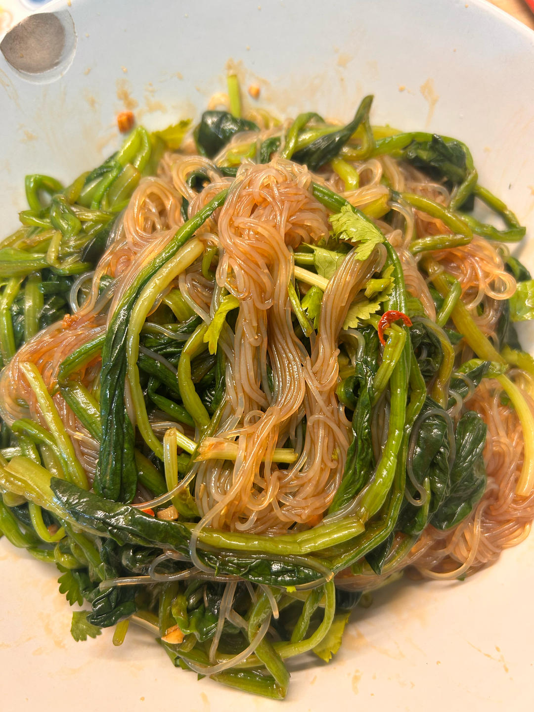 万能凉拌菜料汁（凉拌菠菜粉丝）