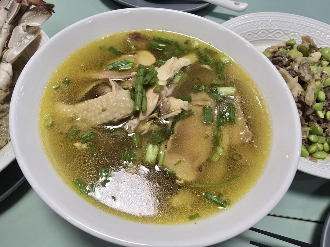 松茸炖鸡汤