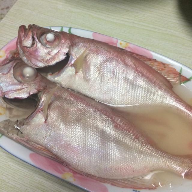清蒸红目鱼