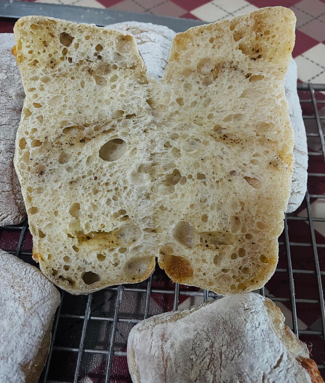 🧀谁动了我的奶酪？丨黑椒芝士恰巴塔