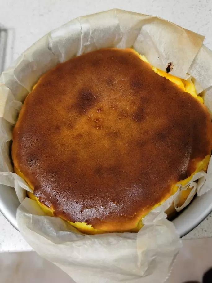 快手的网红basque cheesecake巴斯克焦芝士蛋糕