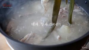 韩式酸白菜马铃薯排骨汤的做法 步骤8